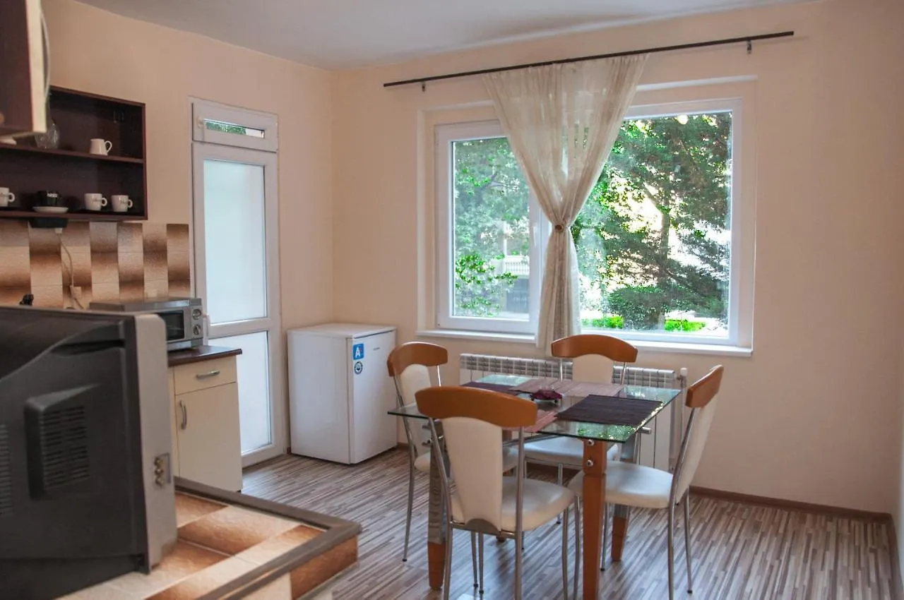 Galaxy Apartment Varna 0*,
